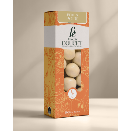 Perles poire - Pâtes de fruits poire enrobées de pâte d'amandes et de chocolat